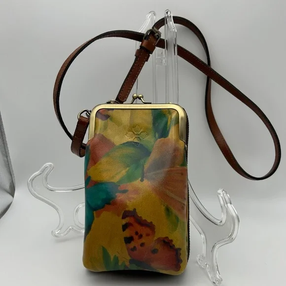 Patricia Nash Watercolor Butterfly Zip Around Wallet Crossbody NWOT - Picture 13 of 13